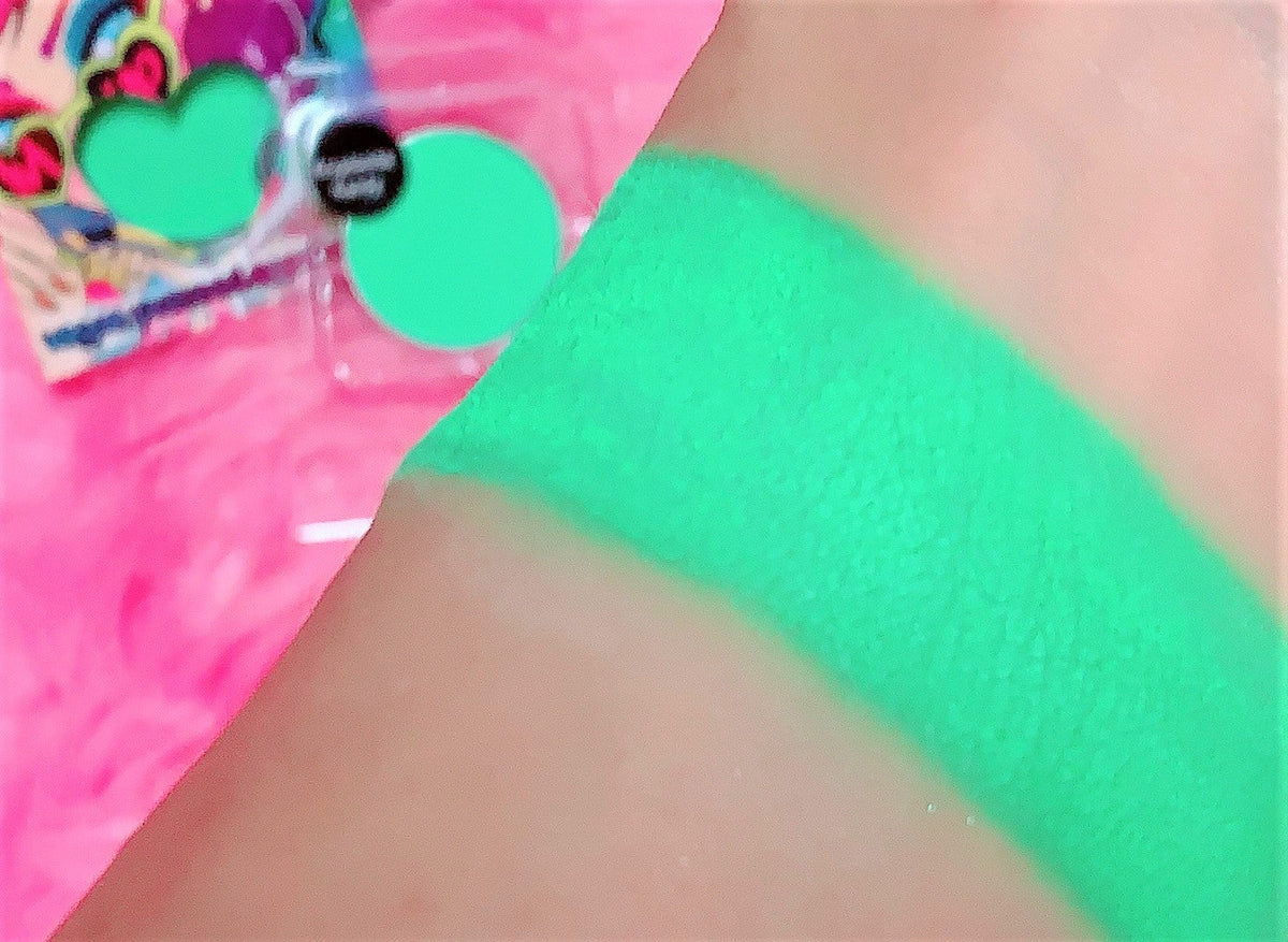*UV* KRYPTONITE KANDY! (Bright Green) PRESSED EYESHADOW SINGLE