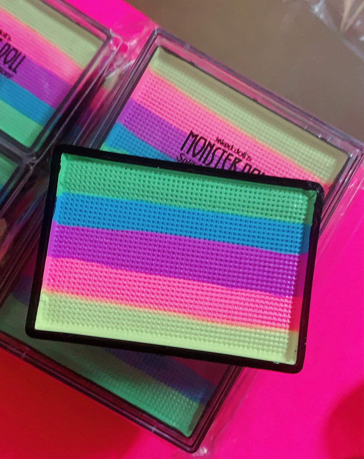 *UV* UNICORN PASTEL PRIDE Striped Wet Liner