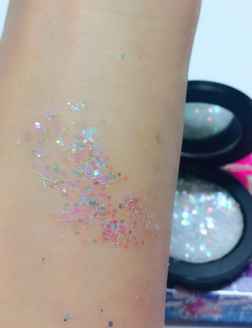 "SNOWFLAKE !" Single Pressed Glitter Palette